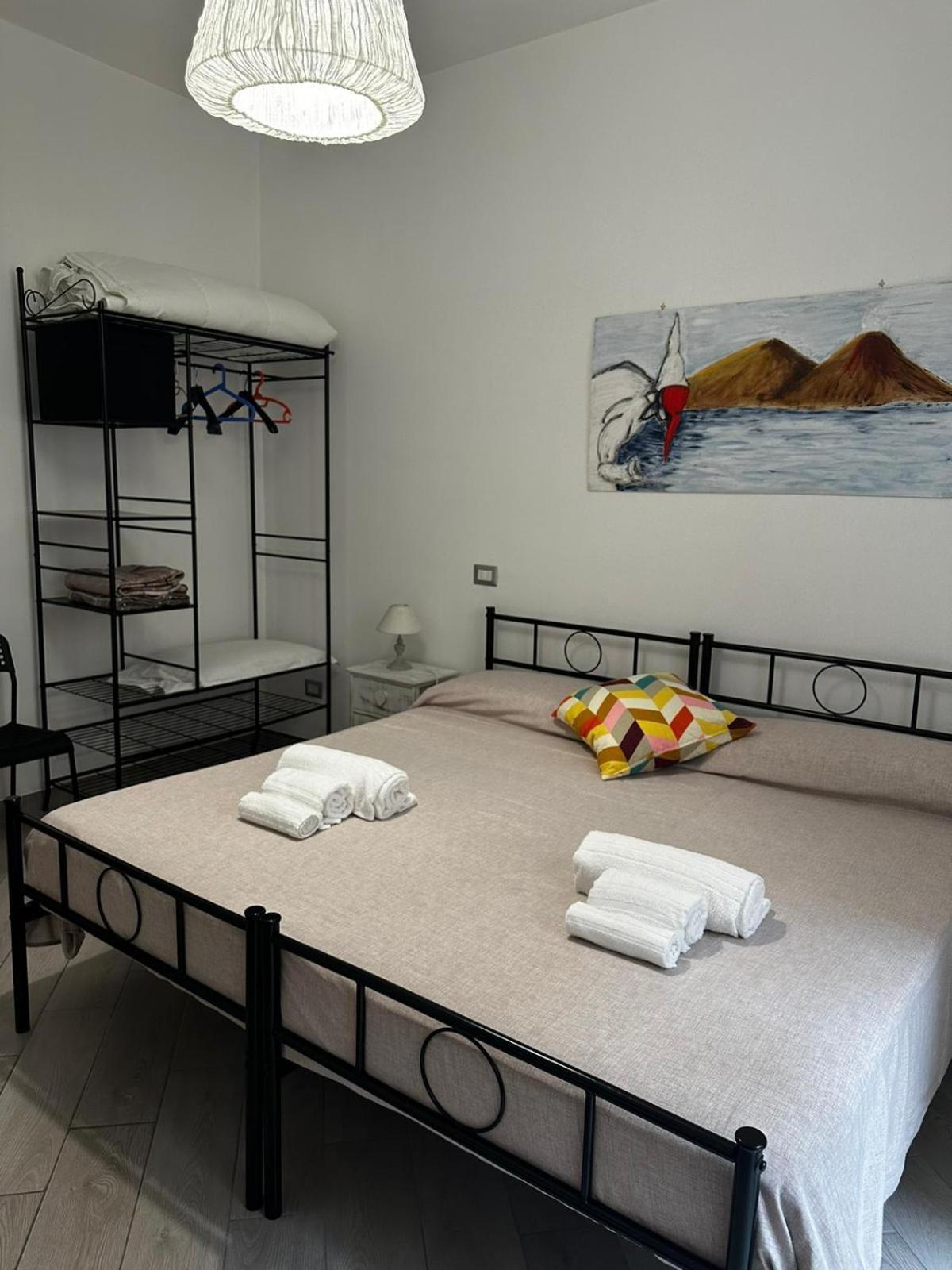 B&B 'A Vucchella Naples Exterior photo