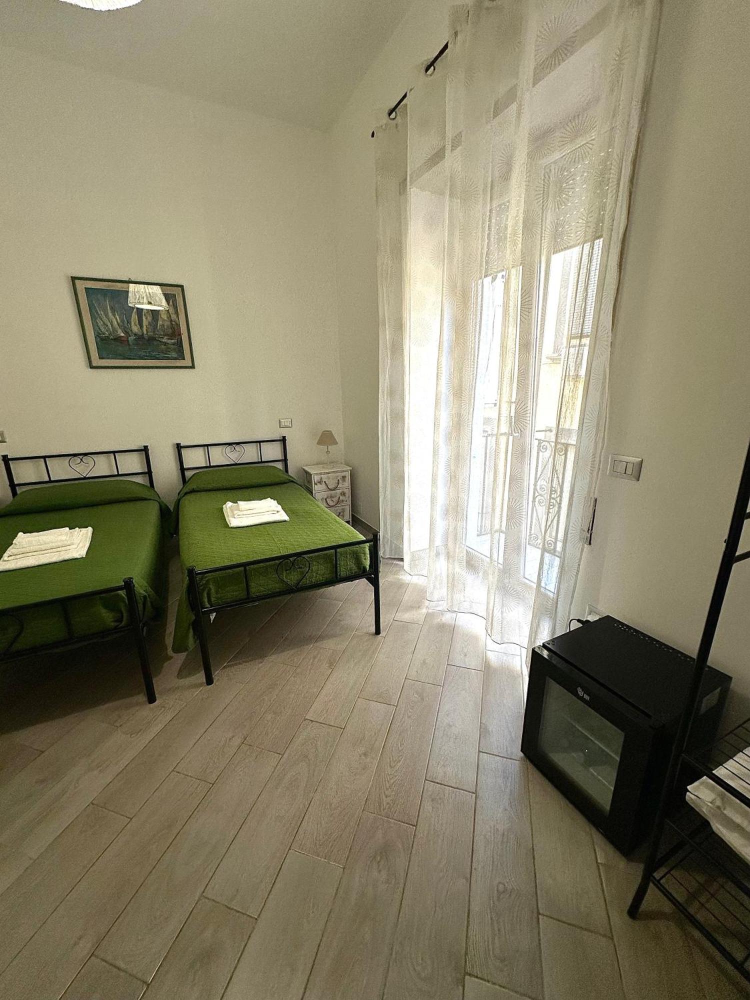 B&B 'A Vucchella Naples Exterior photo