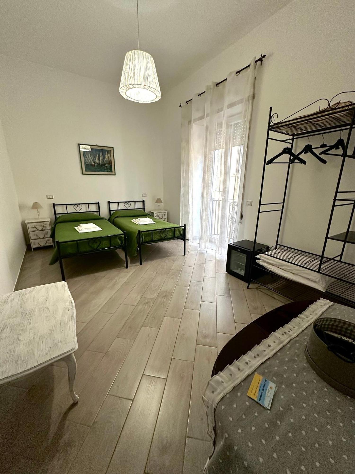 B&B 'A Vucchella Naples Exterior photo